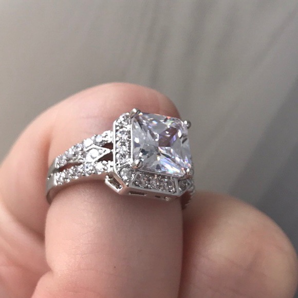 💍 - Picture 8 of 8